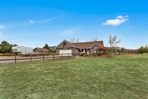 12110 SW Riggs Road Powell Butte OR 97753