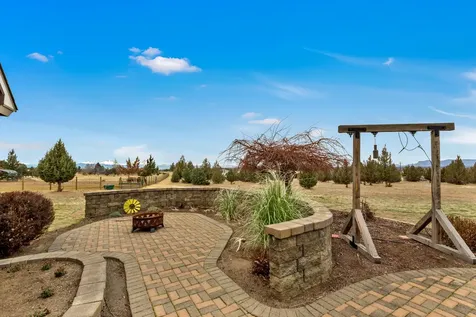12110 SW Riggs Road Powell Butte OR 97753