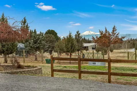 12110 SW Riggs Road Powell Butte OR 97753