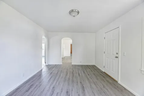 1808 Spring Street Medford OR 97504
