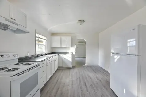 1808 Spring Street Medford OR 97504