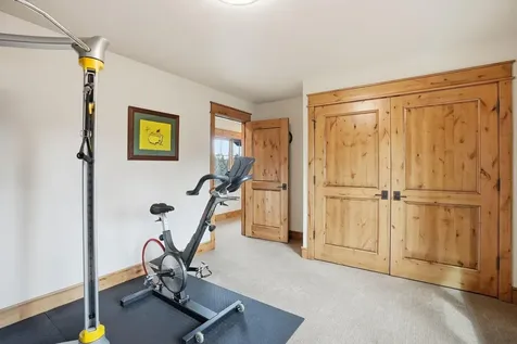 143 NW Champanelle Way Bend OR 97703