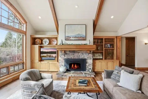 143 NW Champanelle Way Bend OR 97703