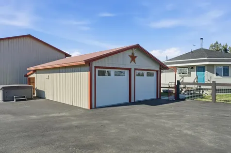 4074 SW Reif Road Powell Butte OR 97753