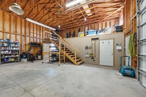 4074 SW Reif Road Powell Butte OR 97753