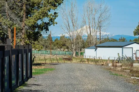 4074 SW Reif Road Powell Butte OR 97753
