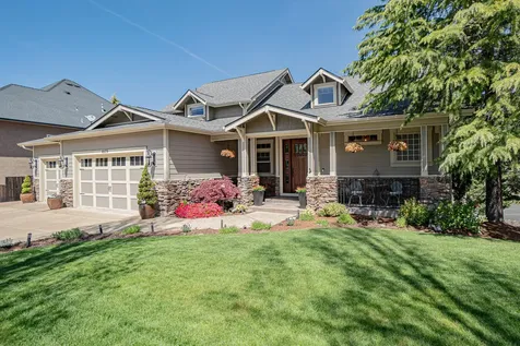 4575 Hathaway Drive Medford OR 97504