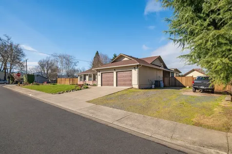 776 Delsie Drive Grants Pass OR 97527