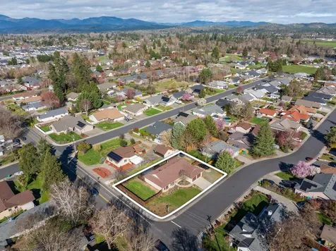 776 Delsie Drive Grants Pass OR 97527