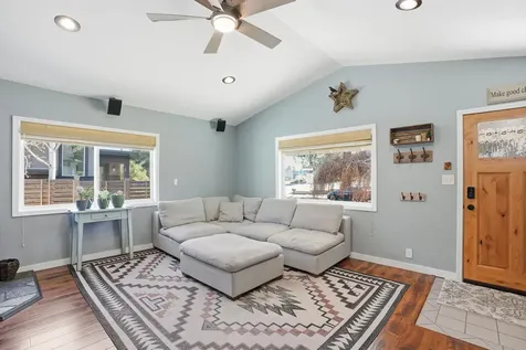 1424 NW Albany Avenue Bend OR 97703