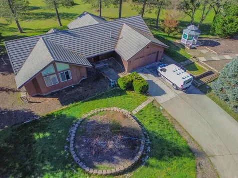 2363 Jaynes Drive Grants Pass OR 97527