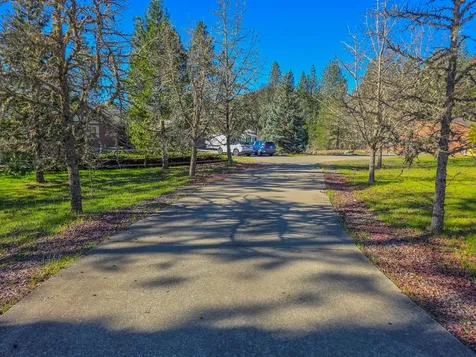 2363 Jaynes Drive Grants Pass OR 97527