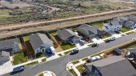 1225 NW Willow Parkway Road Madras OR 97741