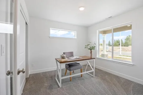 363 NW Monte Vista Avenue Madras OR 97741