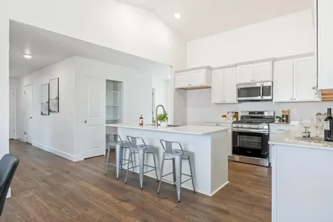 363 NW Monte Vista Avenue Madras OR 97741