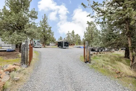 10180 Nez Perce Drive Culver OR 97734
