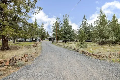 10180 Nez Perce Drive Culver OR 97734