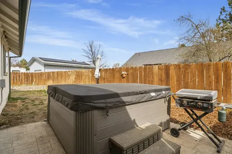 1270 SE 6th Street Prineville OR 97754