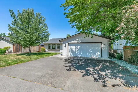 820 Garfield Street Medford OR 97501