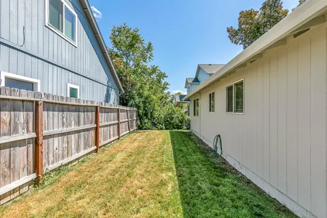 820 Garfield Street Medford OR 97501