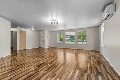 820 Garfield Street Medford OR 97501
