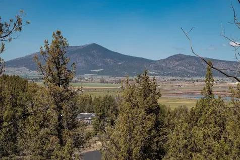 NW Crescent Rim Place Prineville OR 97754