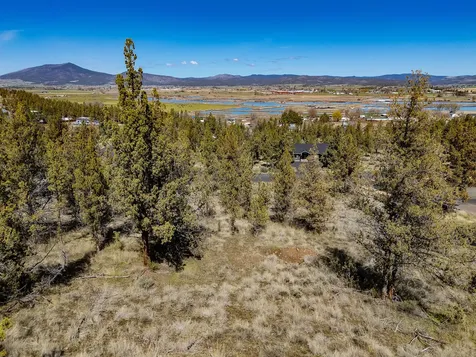 NW Crescent Rim Place Prineville OR 97754