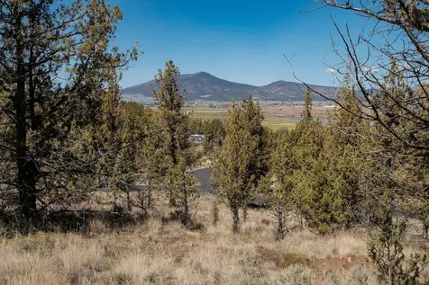 NW Crescent Rim Place Prineville OR 97754