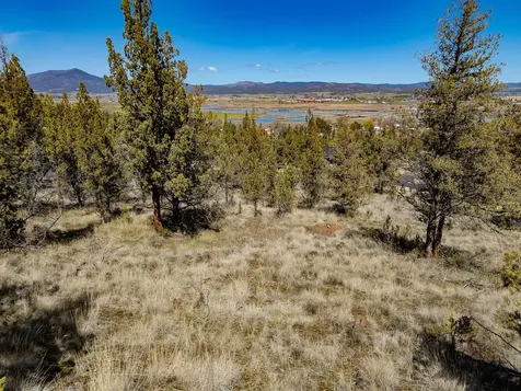 NW Crescent Rim Place Prineville OR 97754