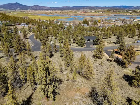 NW Crescent Rim Place Prineville OR 97754