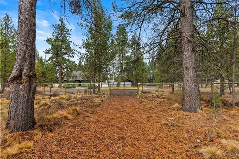 17008 Sharp Drive Bend OR 97707