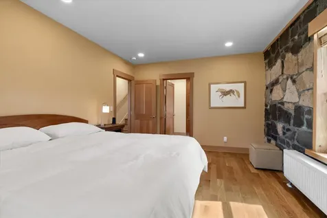 61900 Anker Lane Bend OR 97702