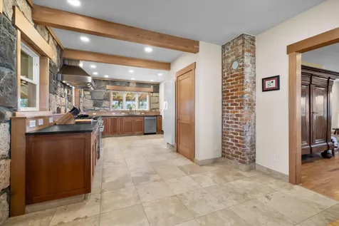 61900 Anker Lane Bend OR 97702