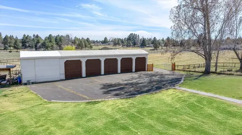 61900 Anker Lane Bend OR 97702