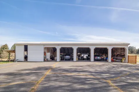 61900 Anker Lane Bend OR 97702