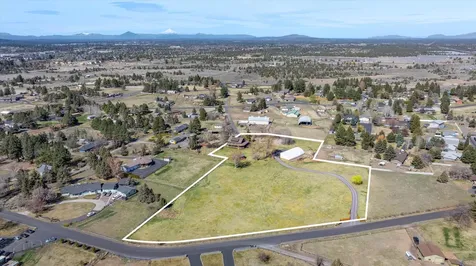 61900 Anker Lane Bend OR 97702