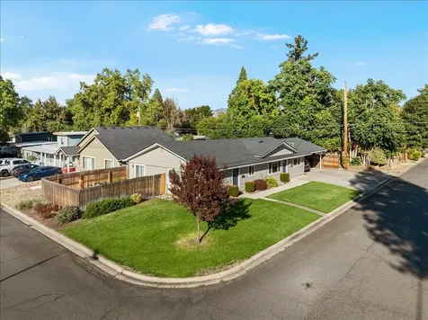 372 Ogara Street Medford OR 97501