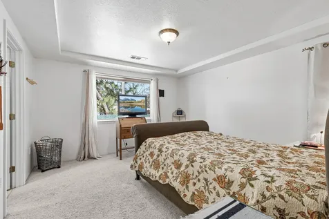 130 Rhonda Lane Phoenix OR 97535
