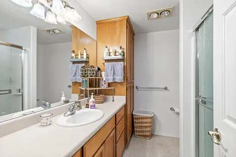 130 Rhonda Lane Phoenix OR 97535