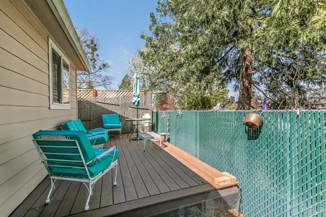 130 Rhonda Lane Phoenix OR 97535