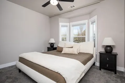 2715 Montara Drive Medford OR 97504