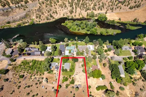 6247 NW Vanora Drive Madras OR 97741
