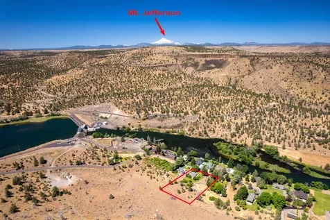 6247 NW Vanora Drive Madras OR 97741