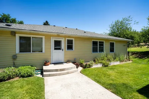 6247 NW Vanora Drive Madras OR 97741