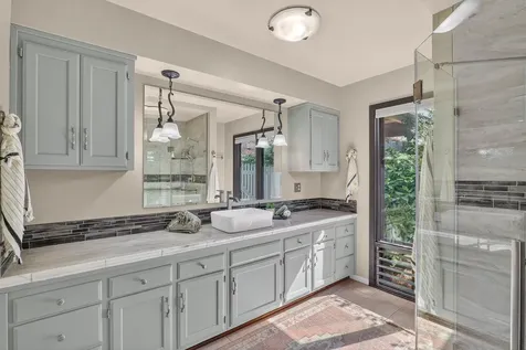 711 NW Amelia Drive Grants Pass OR 97526