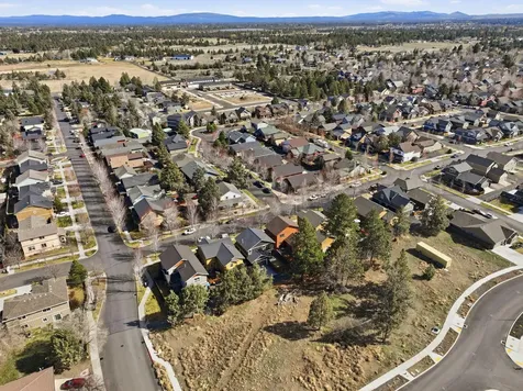 62763 Hawkview Road Bend OR 97701