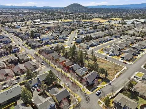 62763 Hawkview Road Bend OR 97701