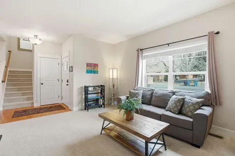 62763 Hawkview Road Bend OR 97701