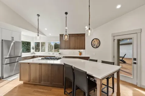 60780 Ward Road Bend OR 97702