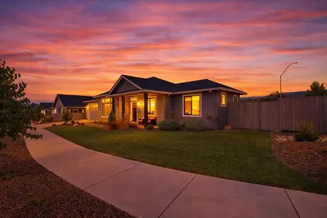 3811 Coal Mine Road Medford OR 97504